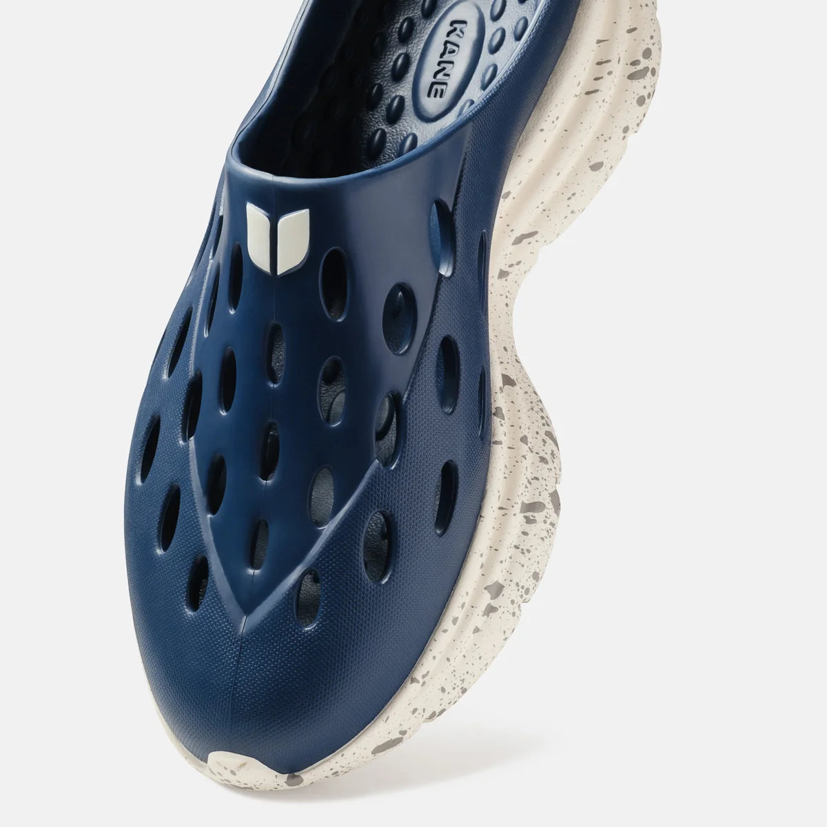 Navy/Antique White spec