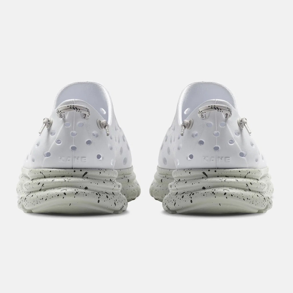 White/Grey Speckle