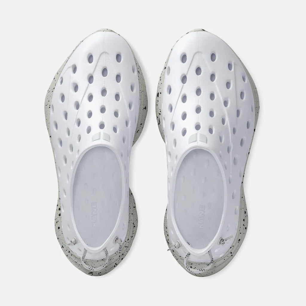 White/Grey Speckle