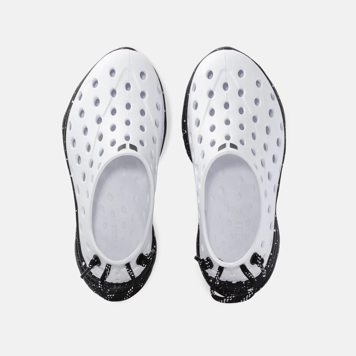 White/Black Speckle